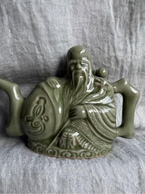 Assassin Magic Trick Teapot